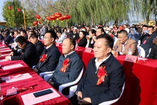 云图片