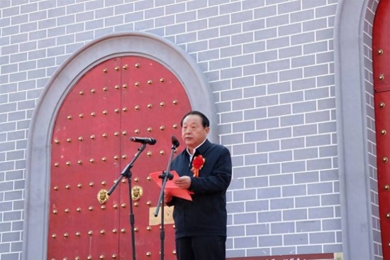 云图片