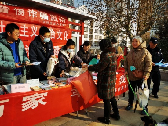 云图片